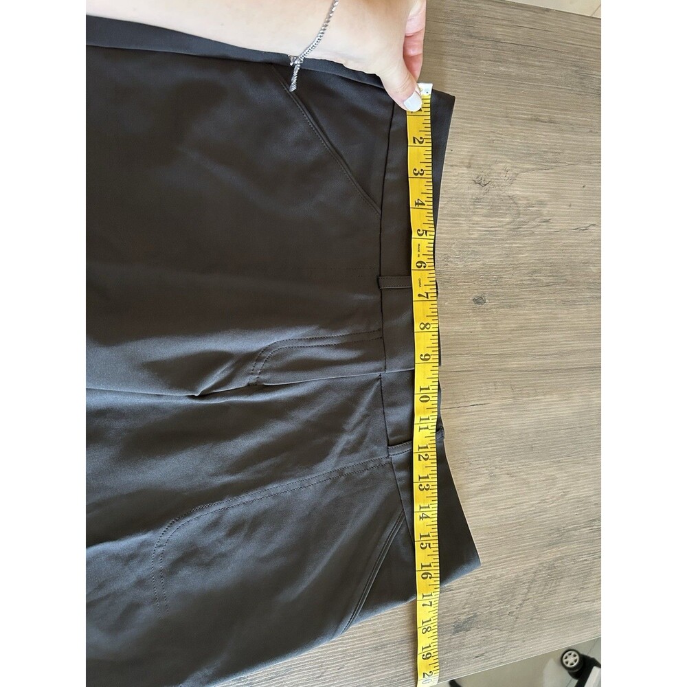 Peter Millar Shorts Women 6 Ladies Black Casual Chino Flat Front Wicking Casual - Picture 3 of 7